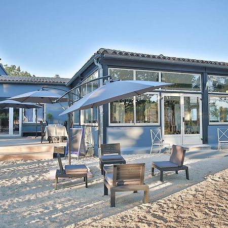 Hotel Restaurant Gite Les Lavandins Saint-Christol  Exterior foto